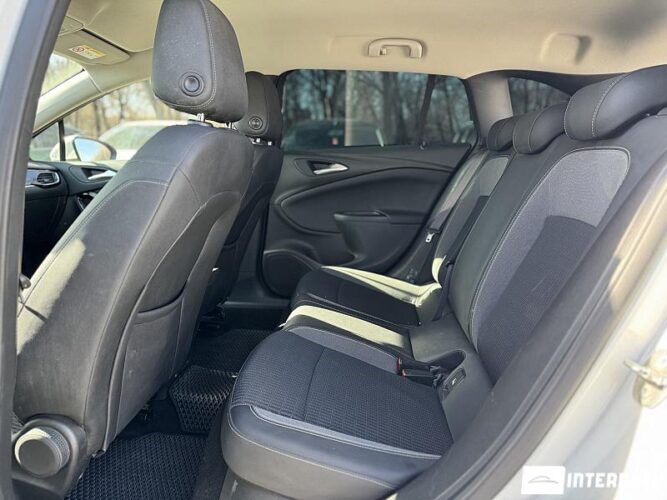 Opel Astra 45 opel Astra 2020