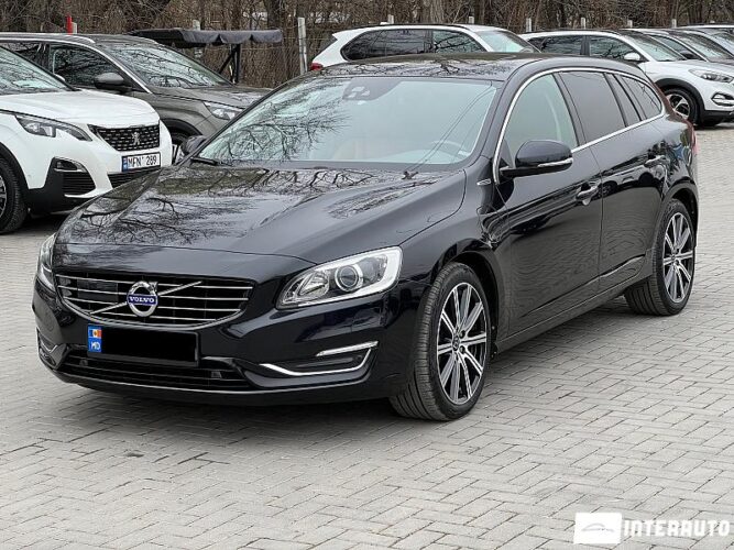 Volvo V 60 2014 doar la InterAuto