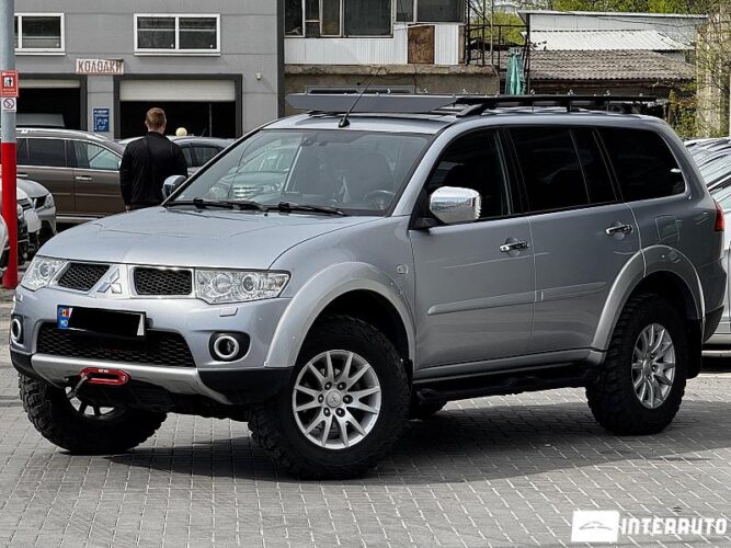 Mitsubishi Pajero Sport 2010 doar la InterAuto