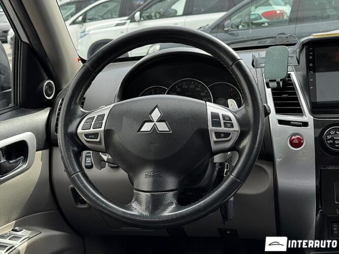 mitsubishi Pajero Sport 2010