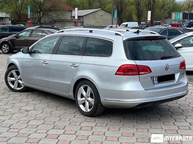 Volkswagen Passat 29 volkswagen Passat 2011