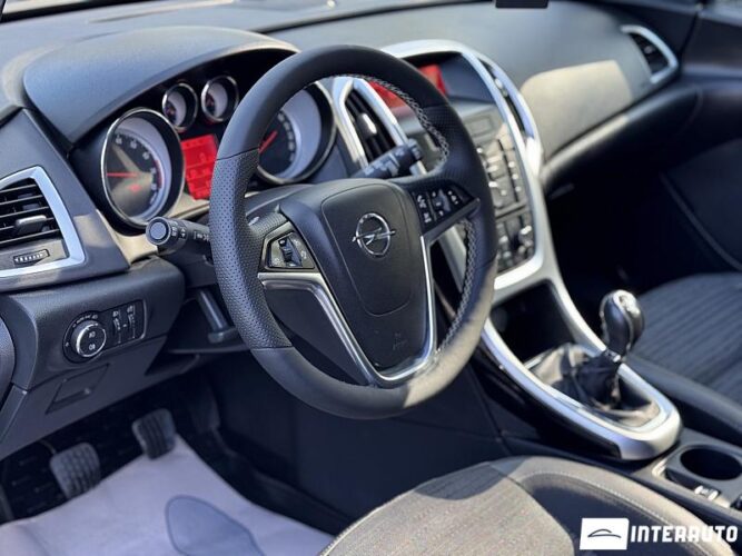 Opel Astra 37 opel Astra 2015