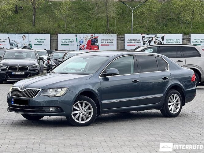 Skoda Superb 33 skoda Superb 2013