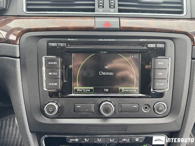 Skoda Superb 40 skoda Superb 2013