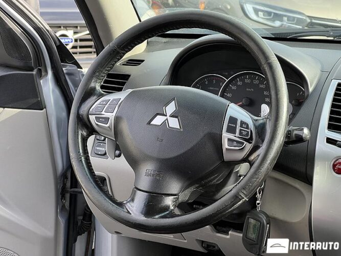 mitsubishi Pajero Sport 2011