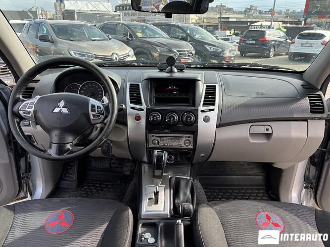 mitsubishi Pajero Sport 2011