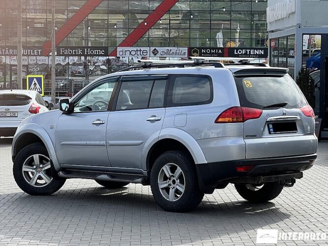 mitsubishi Pajero Sport 2011