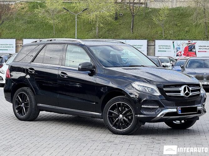 Mercedes GLE 250 2016 doar la InterAuto