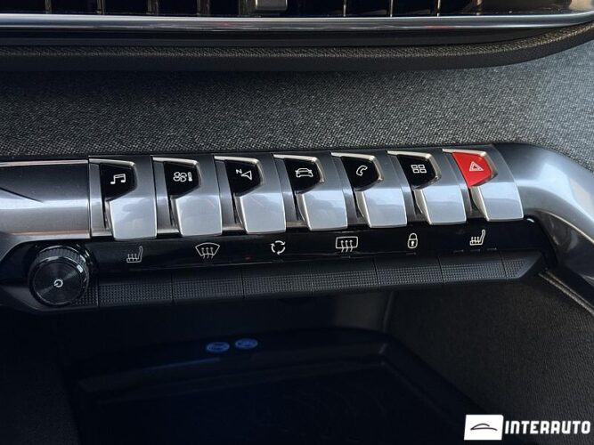 Peugeot 5008 47 peugeot 5008 2020