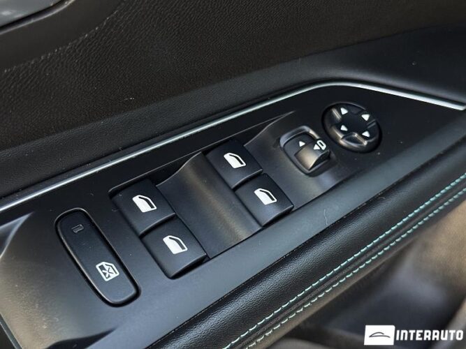 Peugeot 5008 56 peugeot 5008 2020