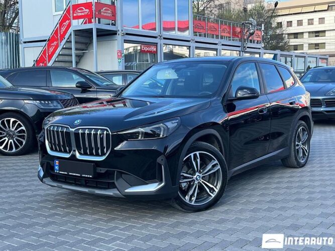 BMW iX1 xDrive30 2023 doar la InterAuto