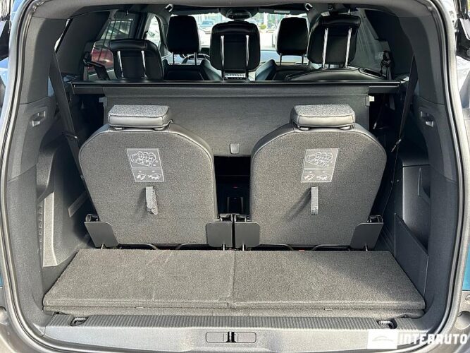 Peugeot 5008 50 peugeot 5008 2018