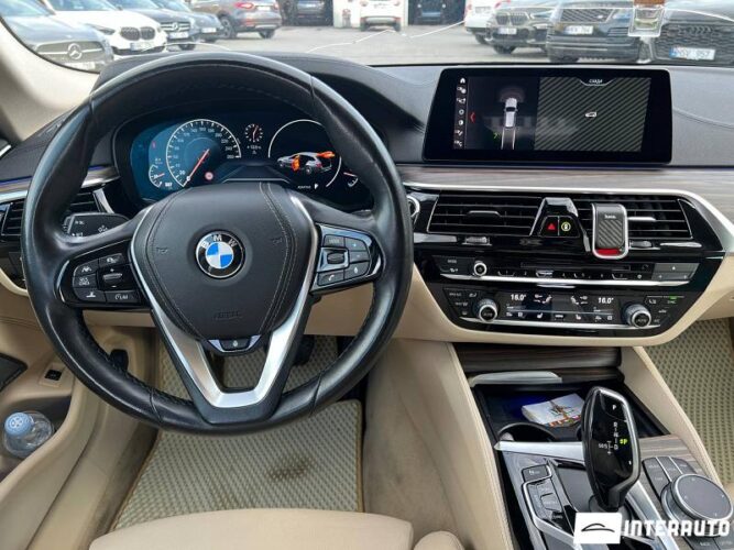 BMW 520 44 bmw 520 2019