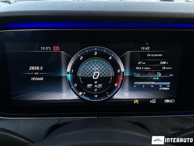 Mercedes E 220 41 mercedes E 220 2016