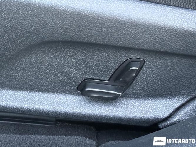 Mercedes E 220 53 mercedes E 220 2016