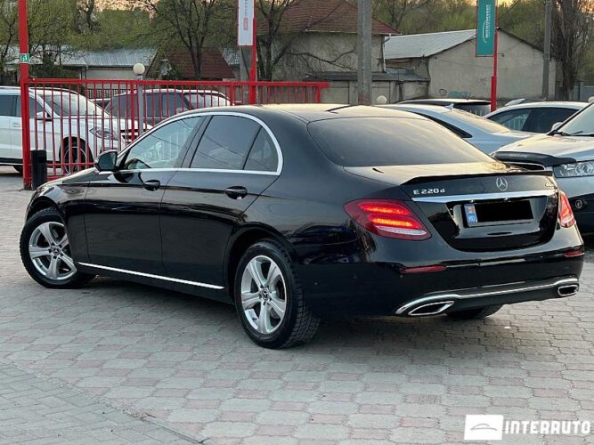 Mercedes E 220 30 mercedes E 220 2017
