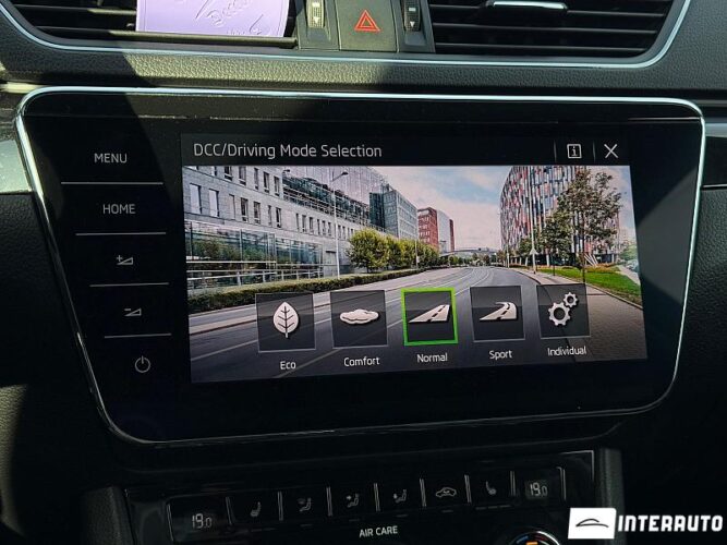 Skoda Superb 51 skoda Superb 2017