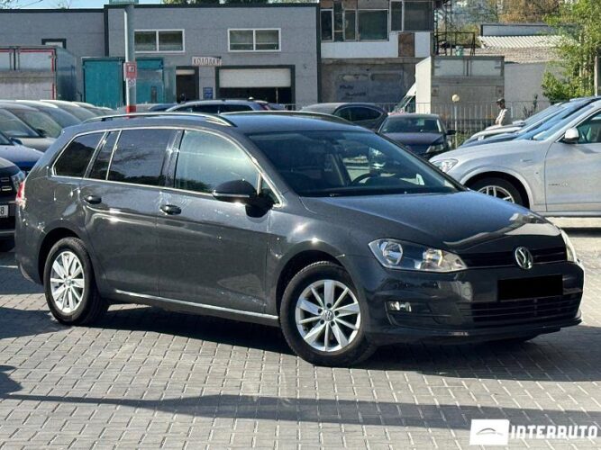 Volkswagen Golf 2014 doar la InterAuto