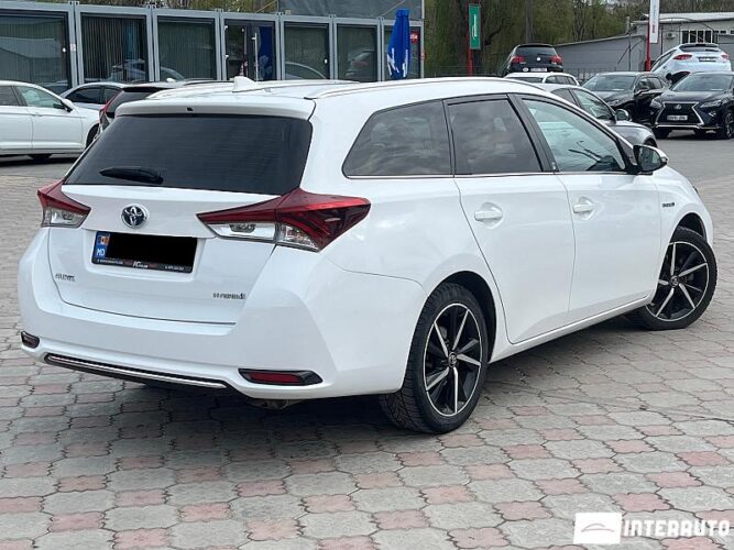 toyota Auris 2018