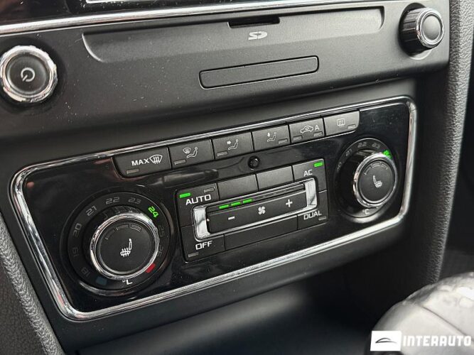 Skoda Superb 36 skoda Superb 2011