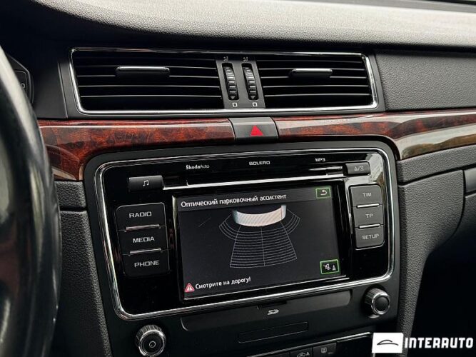 Skoda Superb 34 skoda Superb 2011