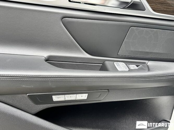 BMW 730 69 bmw 730 2017