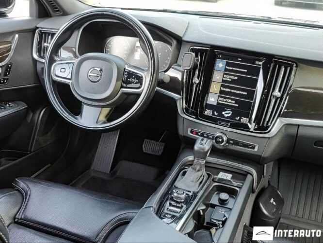 Volvo S 90 37 interauto-car