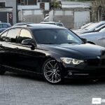 BMW 330 2017