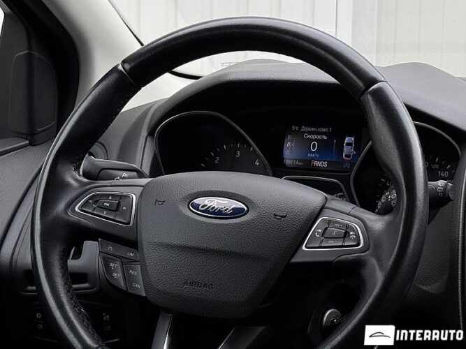 ford Focus 2016