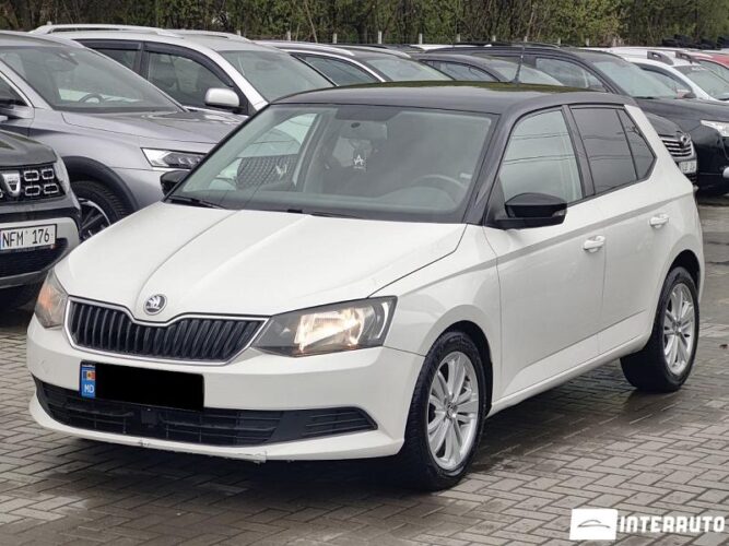 Skoda Fabia 2015 doar la InterAuto