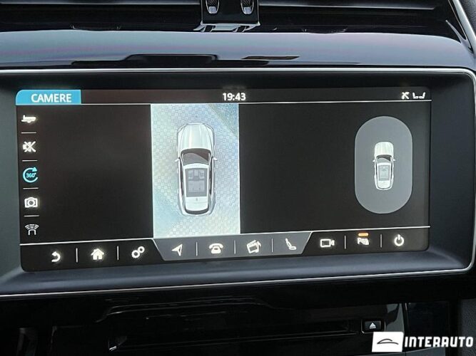 Jaguar F-Pace 53 jaguar F-Pace 2016