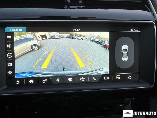 Jaguar F-Pace 55 jaguar F-Pace 2016