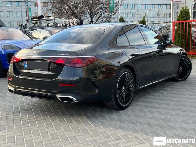 mercedes E 300e 2024