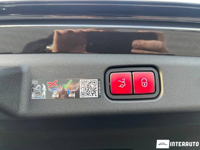 mercedes E 300e 2024