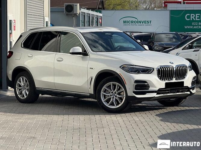 BMW X5 4.5e 2023 doar la InterAuto