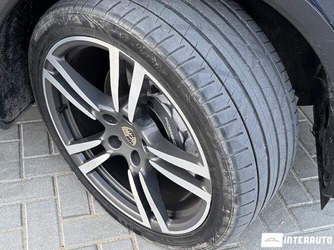 porsche Cayenne 2013