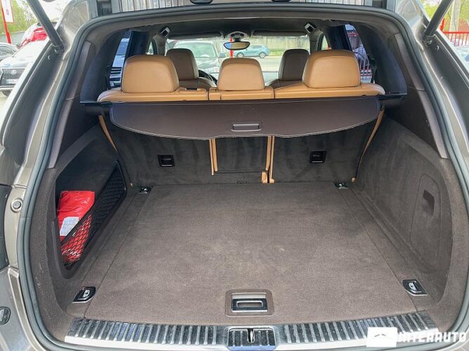 Porsche Cayenne 48 porsche Cayenne 2012