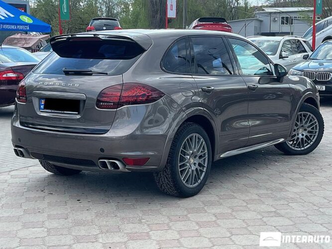 Porsche Cayenne 33 porsche Cayenne 2012