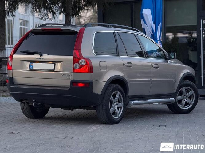 volvo XC 90 2004