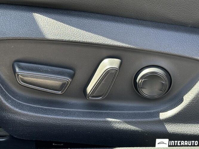 Toyota Camry 49 toyota Camry 2017