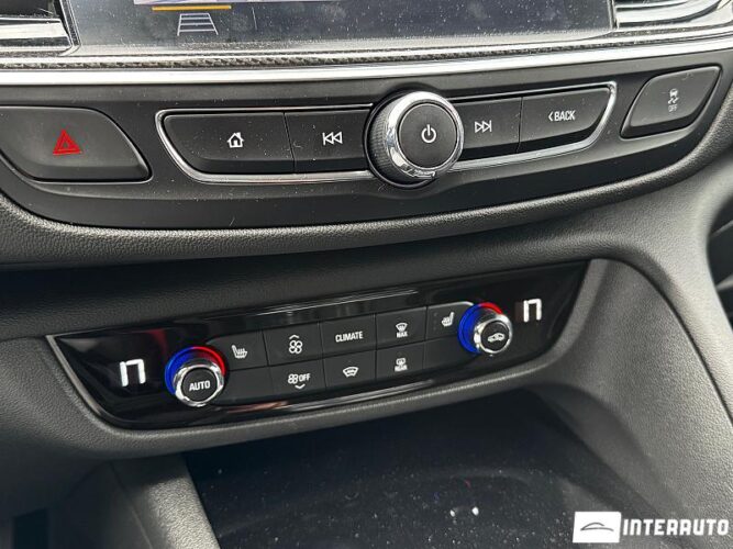 Opel Insignia 44 opel Insignia 2021