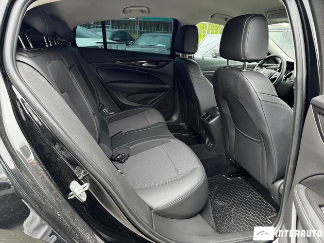 Opel Insignia 46 opel Insignia 2021