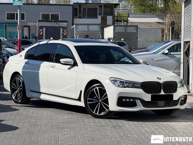 BMW 740e 2018 doar la InterAuto