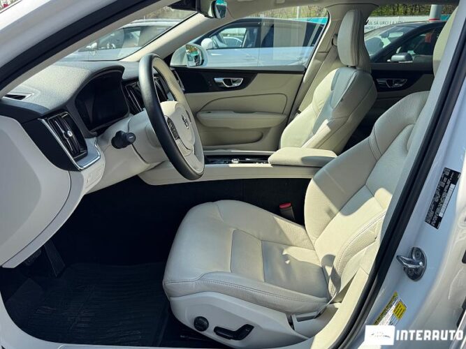 Volvo V 60 Cross Country 35 interauto-car