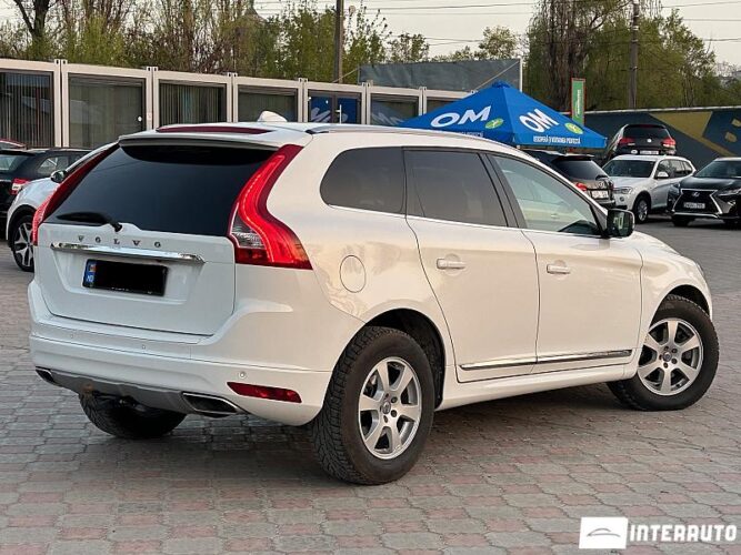 volvo XC 60 2016