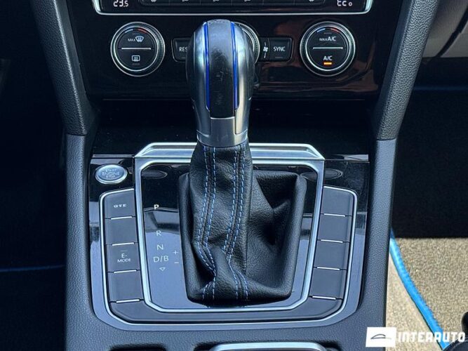 Volkswagen Passat GTE 37 volkswagen Passat GTE 2015