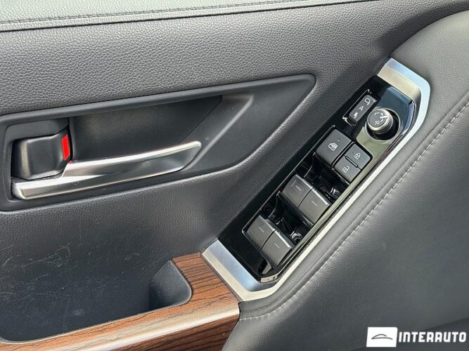 toyota Land Cruiser 2021