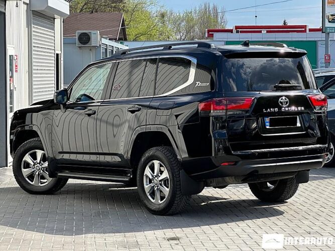 toyota Land Cruiser 2021