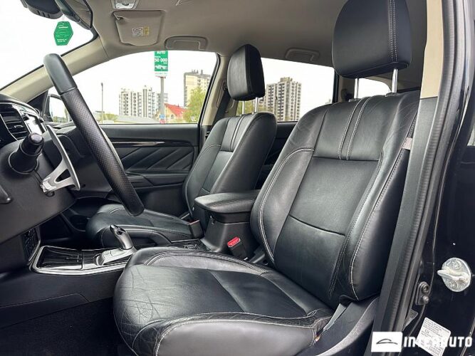 mitsubishi Outlander 2015