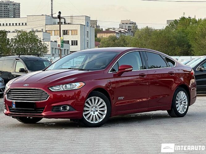 Ford Fusion 2013 doar la InterAuto